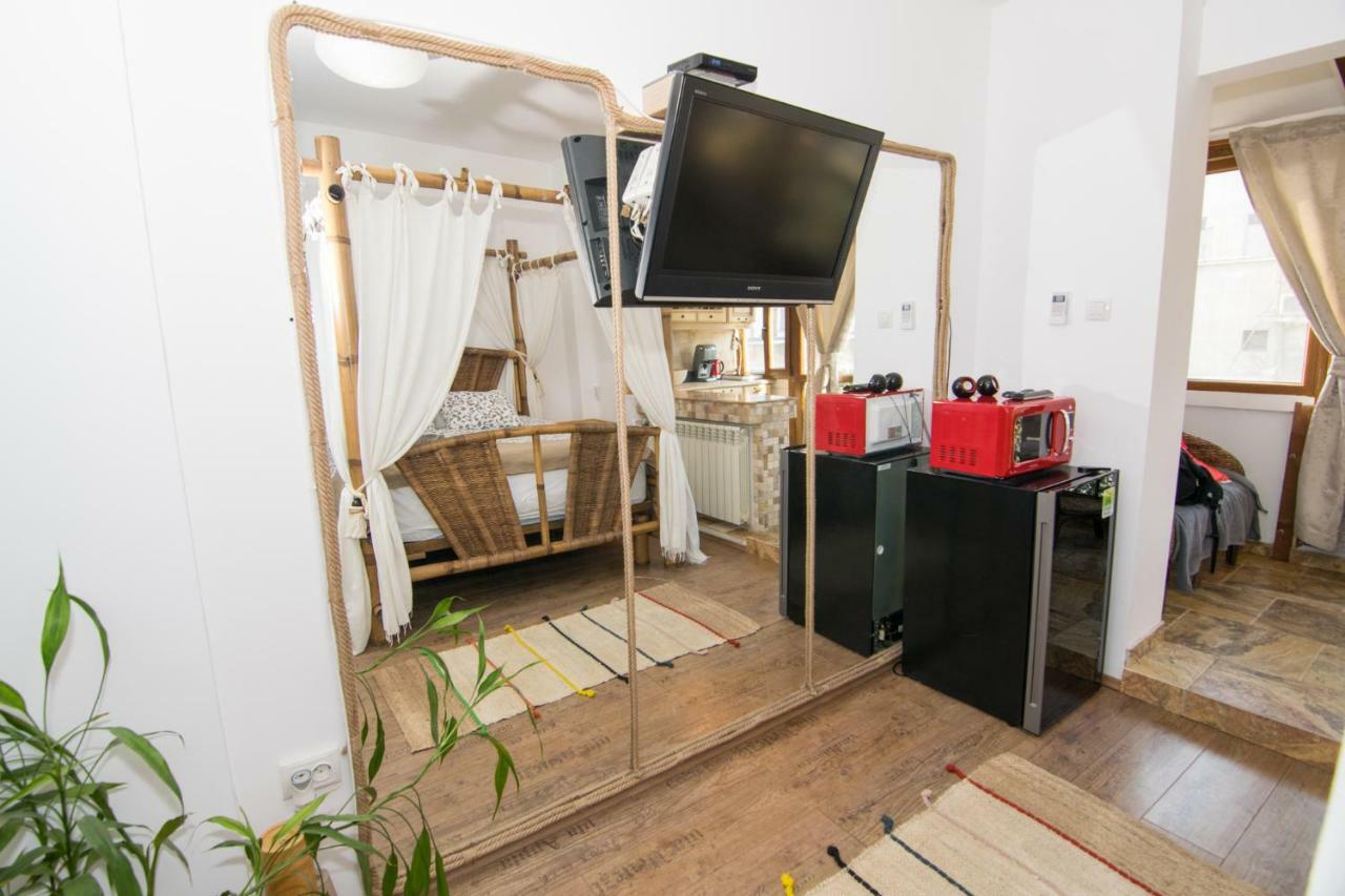 City Center Oasis Apartment Bucharest Exterior photo
